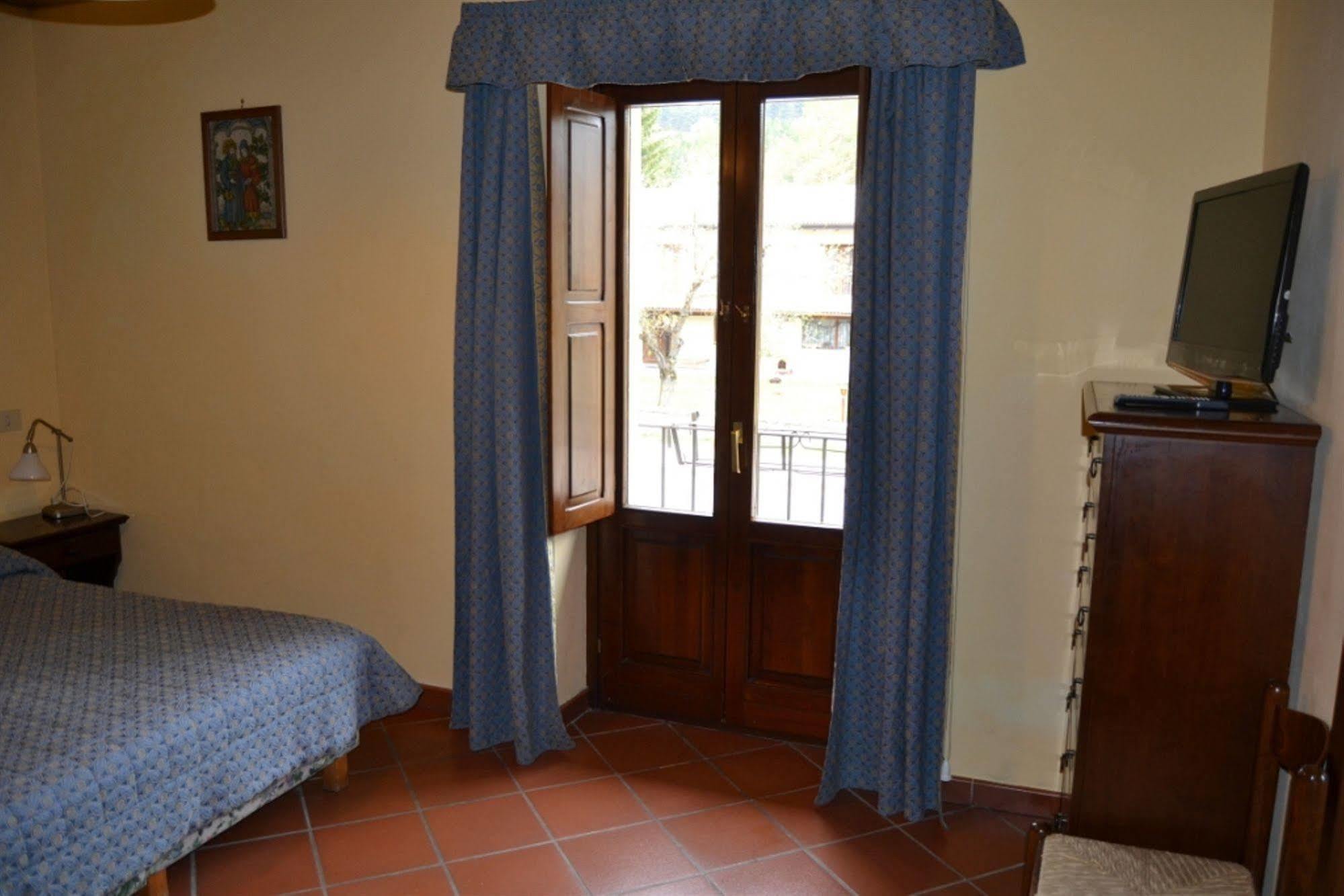Hotel Valle Dell' Oro Pescasseroli Εξωτερικό φωτογραφία